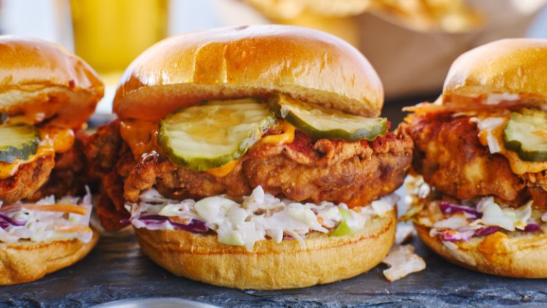Why are spicy chicken sandwiches popular