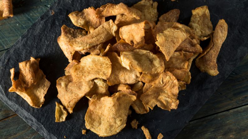 Baked root chips